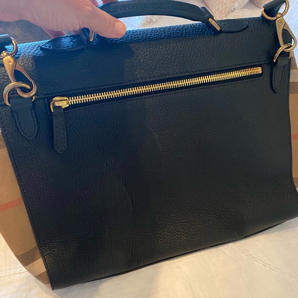 Burberry Messenger Bag - Picture 4 of 7